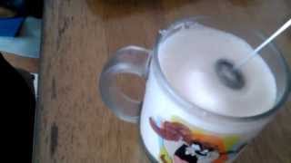 Aerolatte Review Frothing Cold Milk In Under 1 Minute [upl. by Seline]